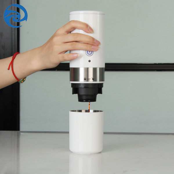 के कप मिनी पोर्टेबल कॉफी मेकर स्वचालित 8oz 3V 1W